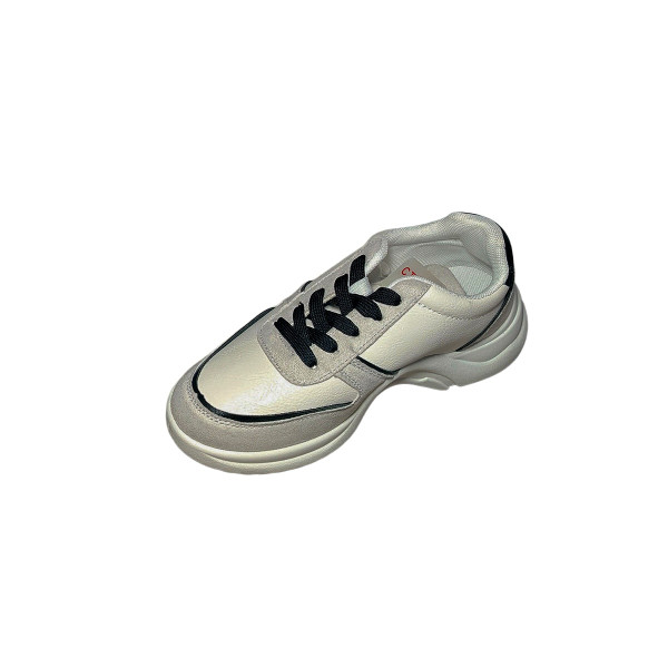 Chattawak Women : Chic & Comfortable Sneakers