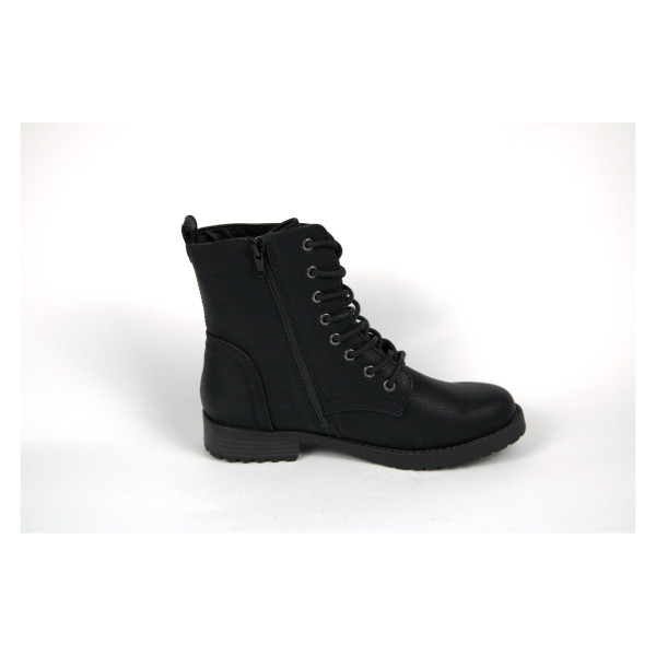 Collin Boots — Amazon Essentials