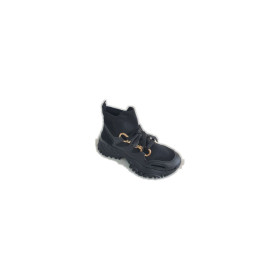 Sneakers mit hoher Sohle – Exquisit