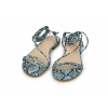 Sandalias Samantha con cordones y estampado serpiente azul — The Drop