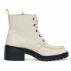 Women's ecru boots - Chic and refined moccasin style