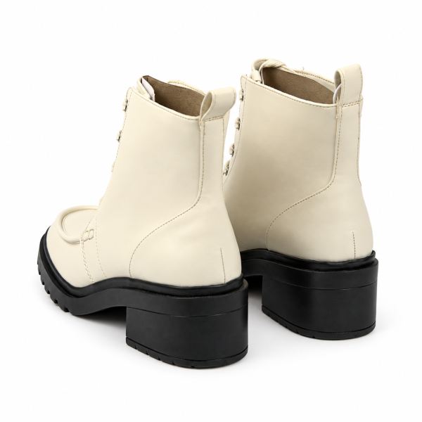 Ungebleichte Stiefel — Amazon Essentials