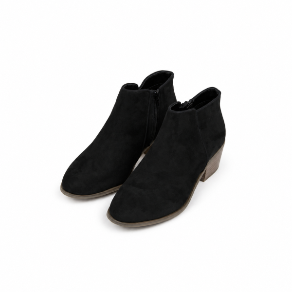 Schwarze Wildleder-Fußstiefel mit niedrigem Absatz – Amazon Essentials