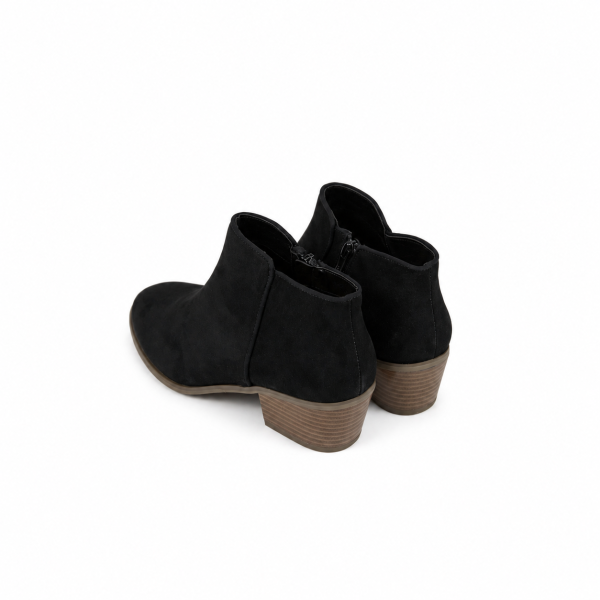 Schwarze Wildleder-Fußstiefel mit niedrigem Absatz – Amazon Essentials