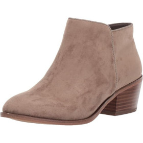 Timeless design, trendy color: Aola taupe goes with everything. Opt for premium comfort.
